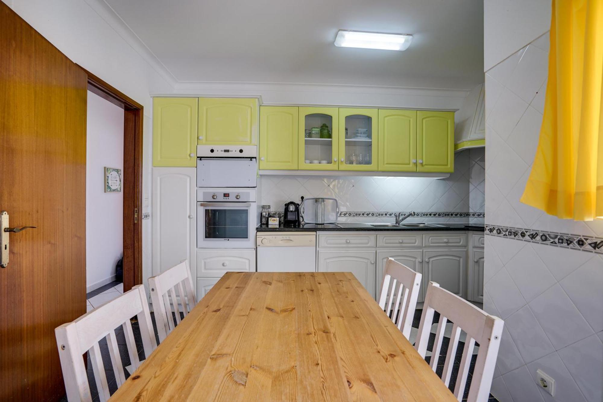Peniche Sun & Surf Apartment Bagian luar foto