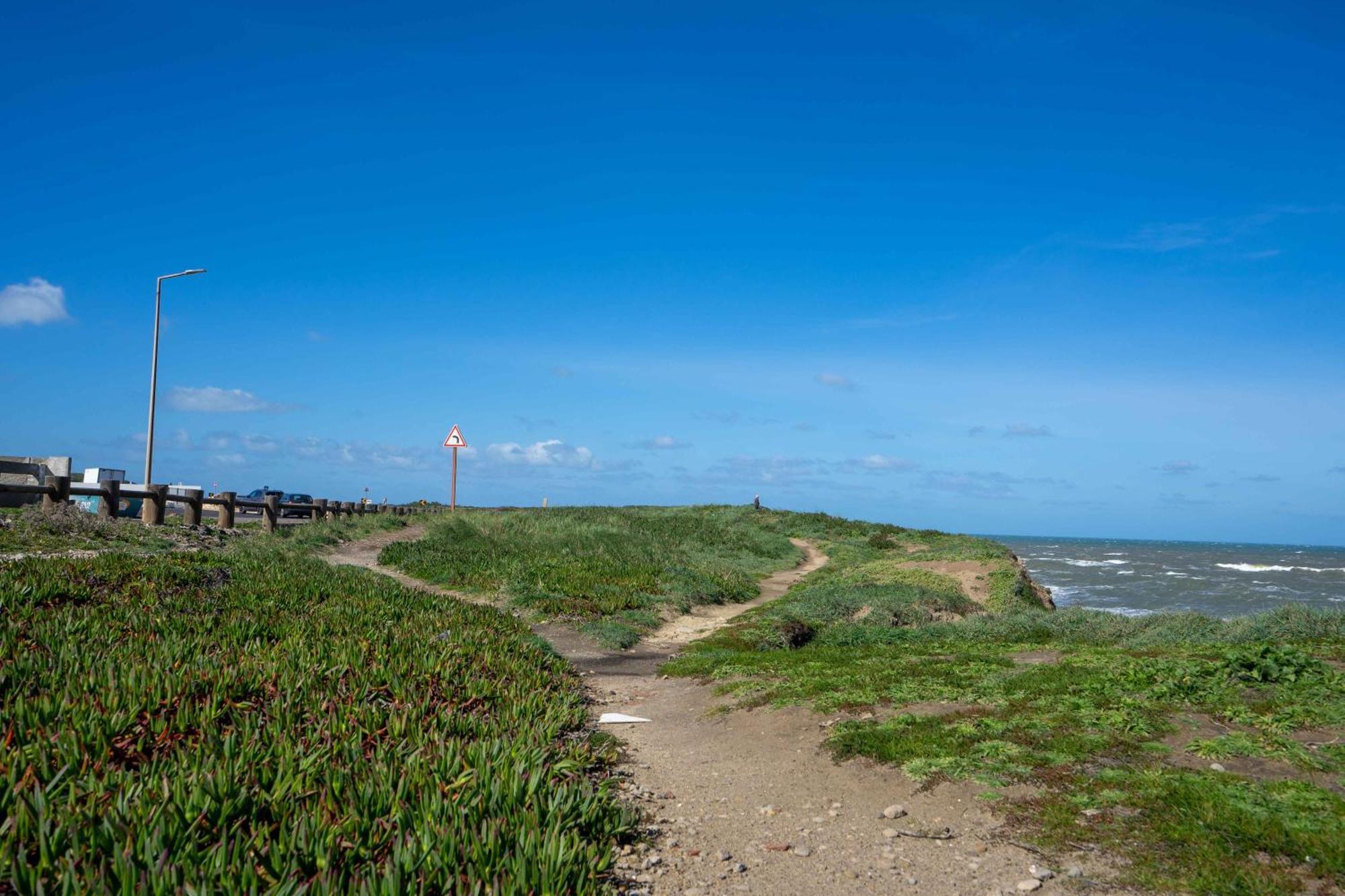 Peniche Sun & Surf Apartment Bagian luar foto